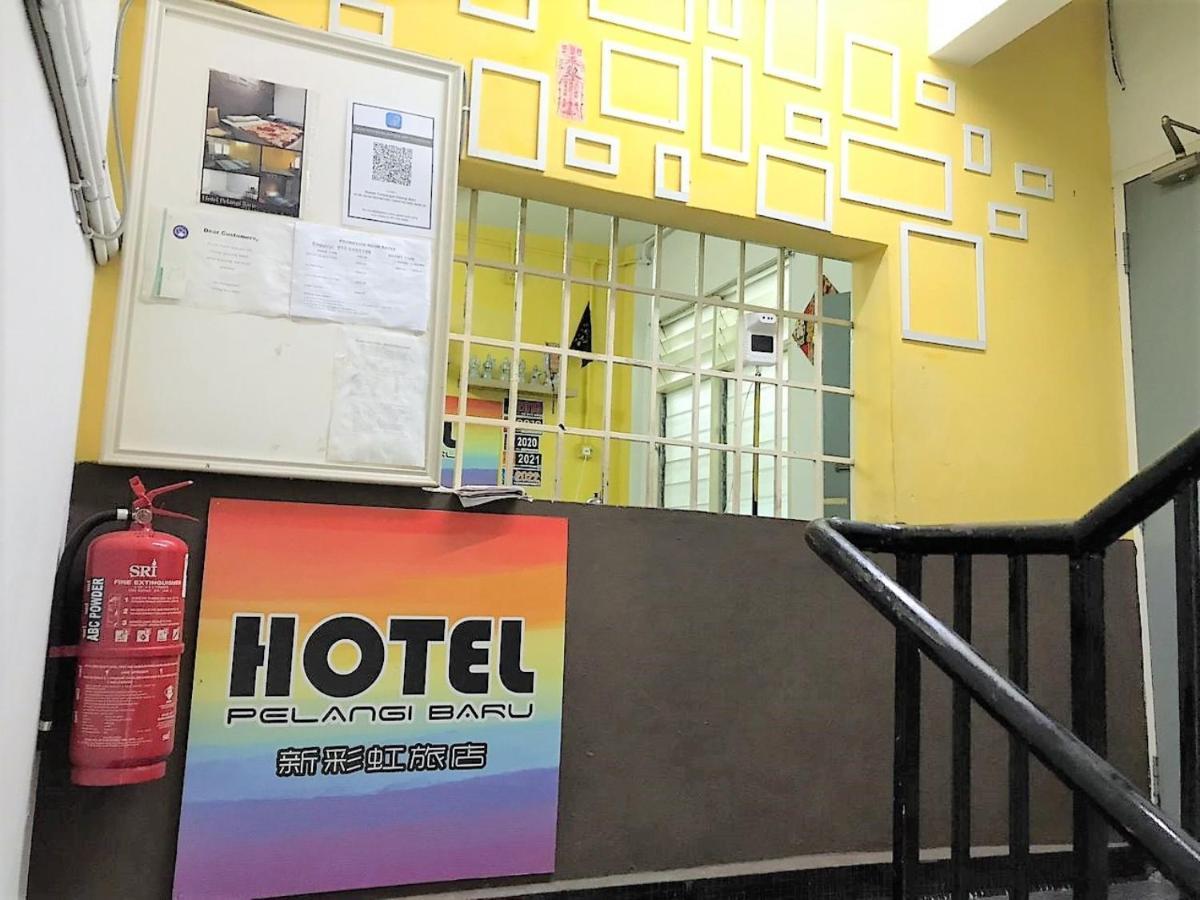 Oyo 90465 Pelangi Baru Hotel 3*