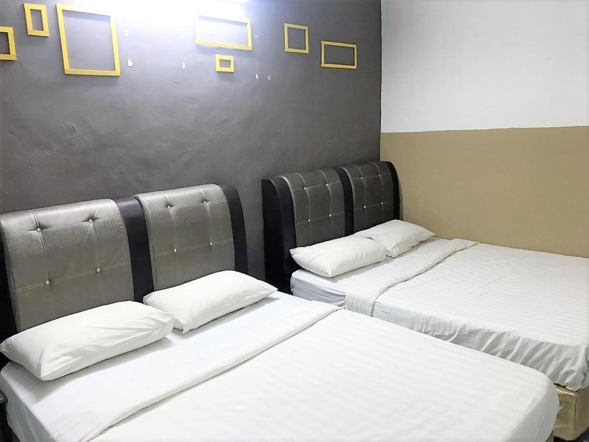 Oyo 90465 Pelangi Baru 3* Johor Bahru